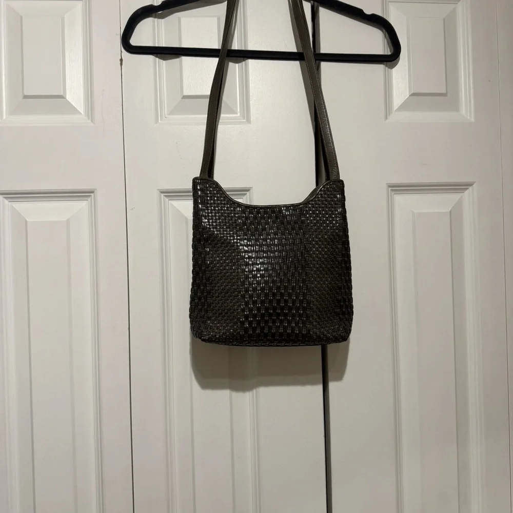 CEM Metallic grey Leather Woven Crossbody Bag - Picture 2 of 8